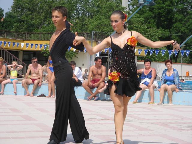 A békéscsabai Árpád Fürdőben is nagy sikert arattak versenyzőink...