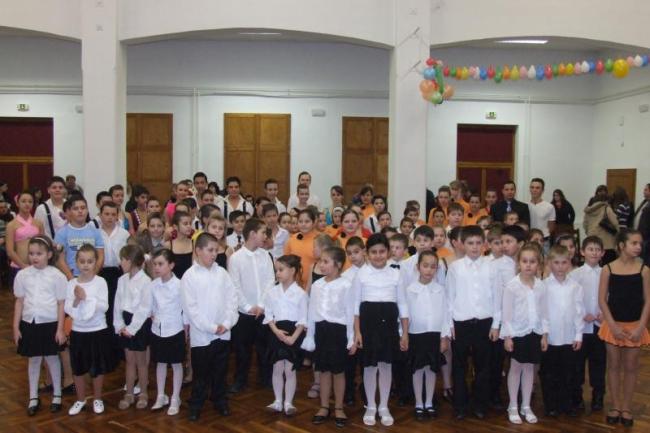 Körösladányban ismét taroltak a táncosok!!!!!