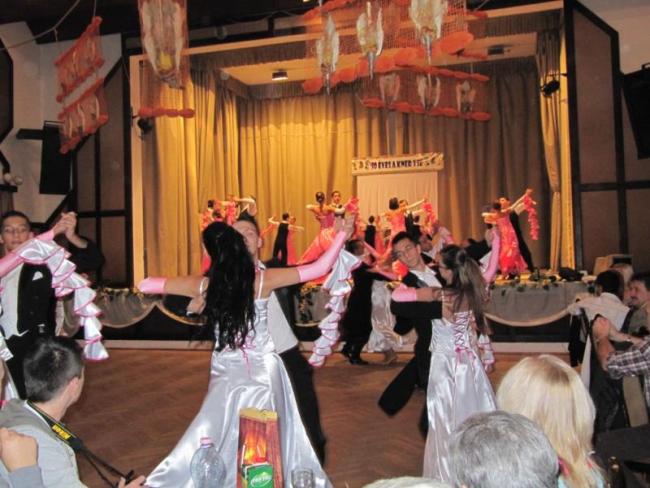 Még több kép a Kner TSE Gáláról...